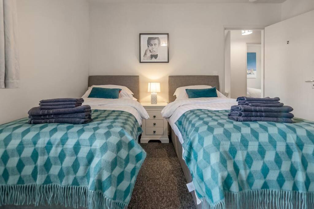 4 Bedroom Pitchford ノリッチ エクステリア 写真