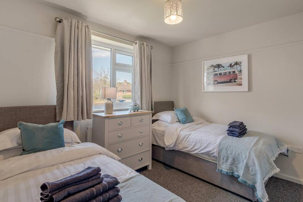 4 Bedroom Pitchford ノリッチ エクステリア 写真