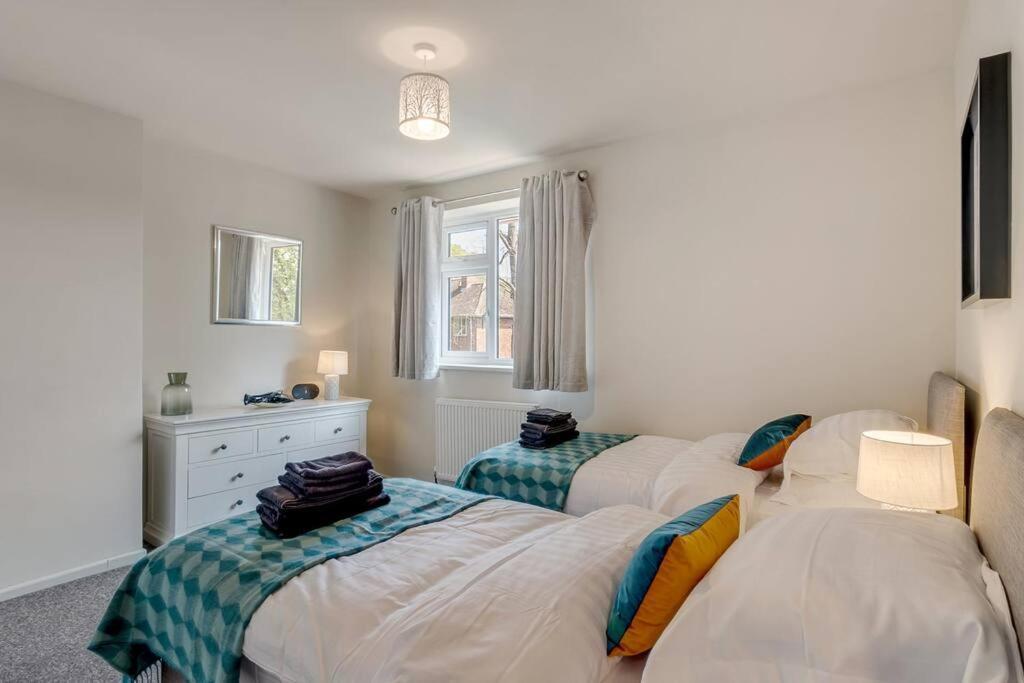4 Bedroom Pitchford ノリッチ エクステリア 写真