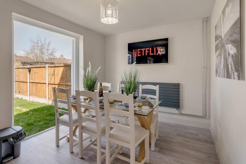 4 Bedroom Pitchford ノリッチ エクステリア 写真