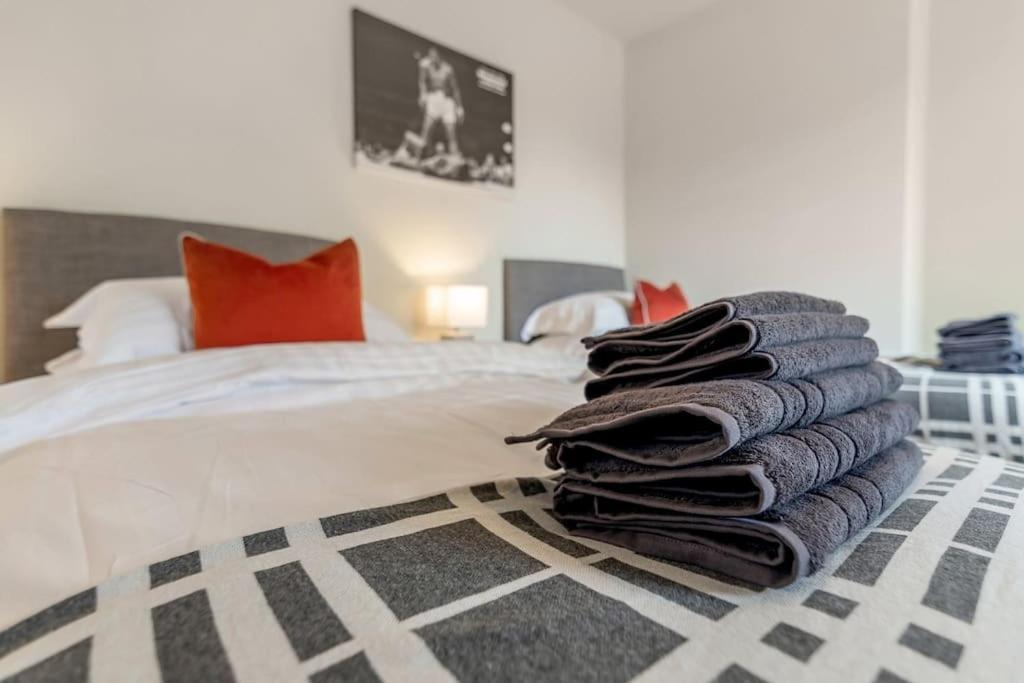 4 Bedroom Pitchford ノリッチ エクステリア 写真
