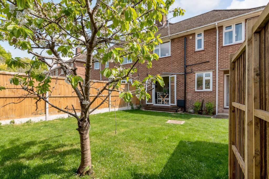4 Bedroom Pitchford ノリッチ エクステリア 写真